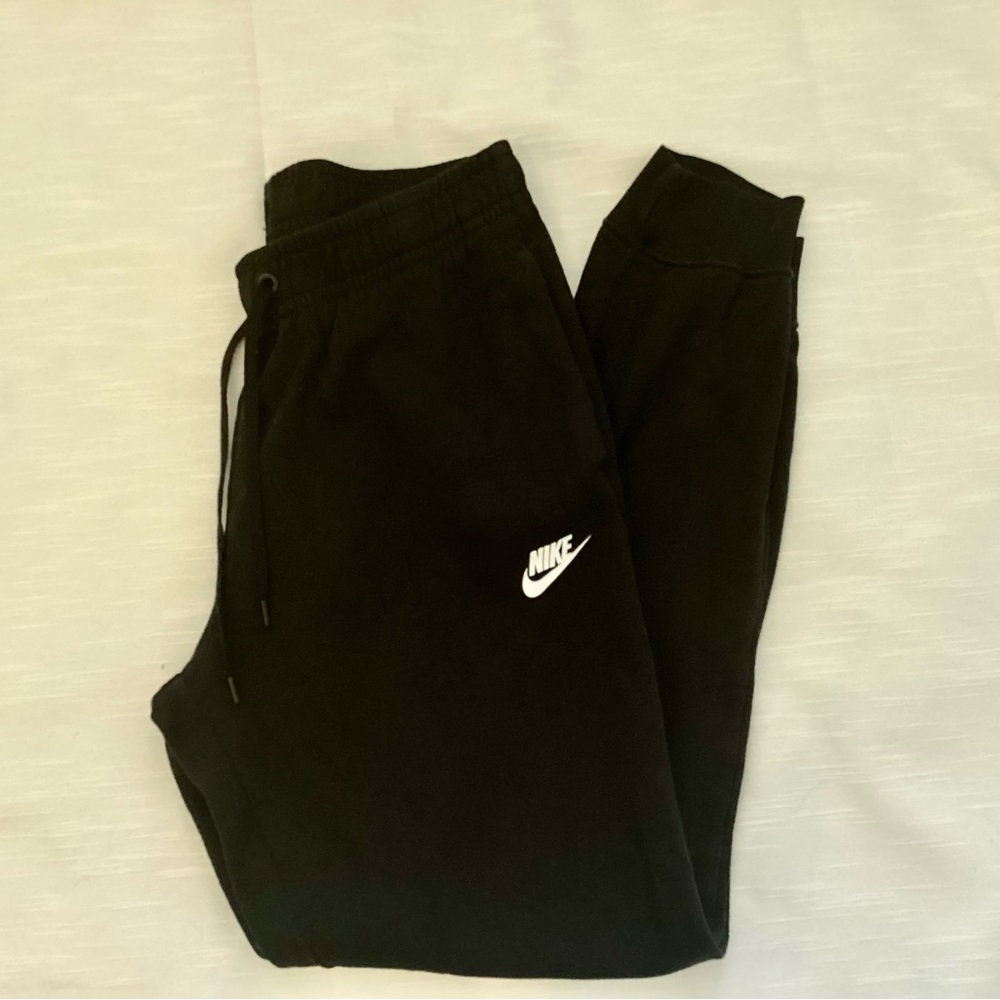 Nike Women’s Black Sweatpants Size S